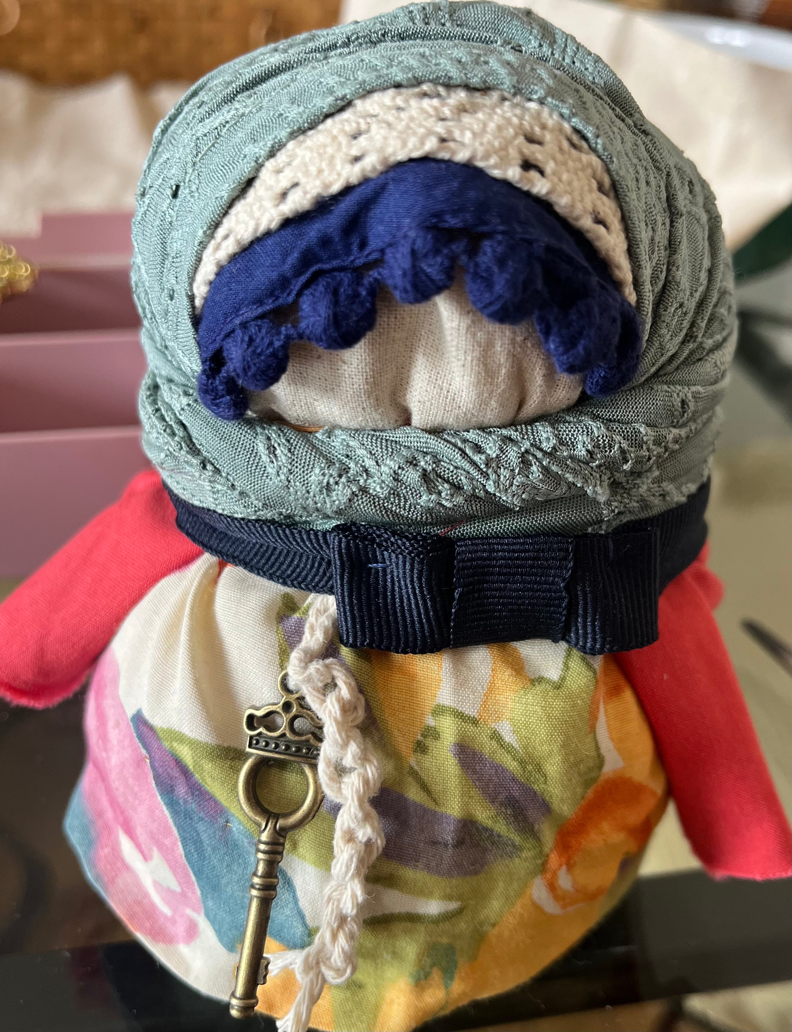Magical Doll - Mamacha (Grandmother)